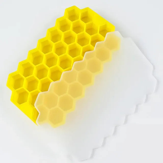 37 Cavity Honeycomb Ice Cube Trays Reusable Silicone Ice Cube Mold BPA Free Ice Maker with Removable Lids