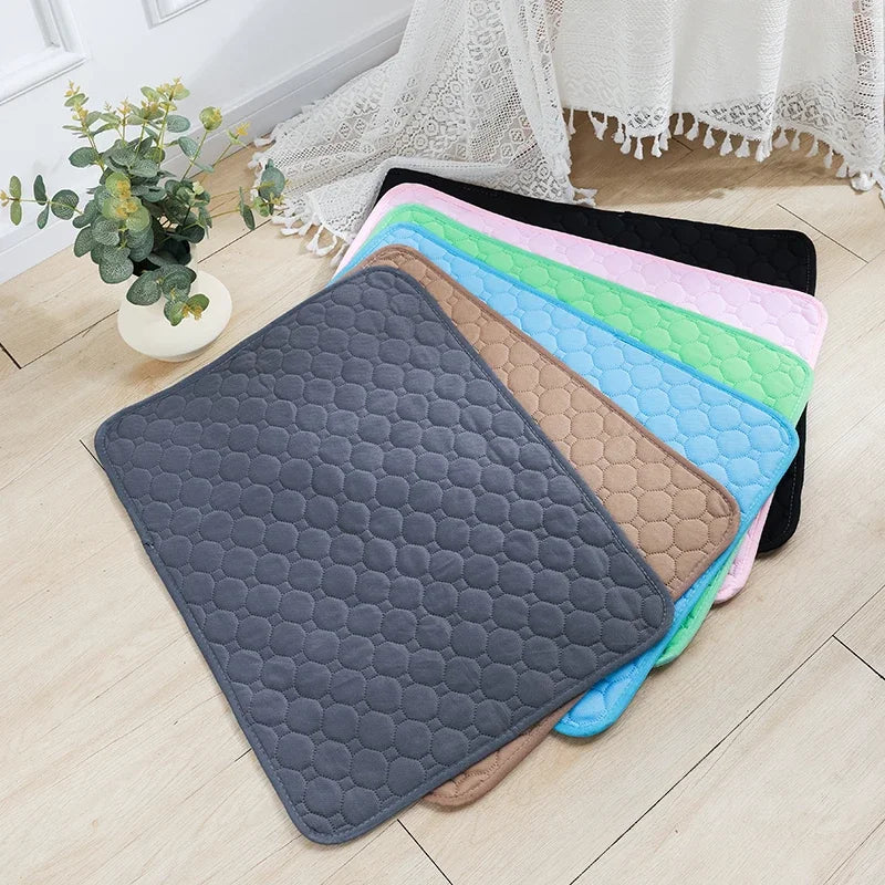 Couverture de coussin de pipi pour chien, housse de siège de voiture, résistante à l'urine, lavable, réutilisable et absorbante