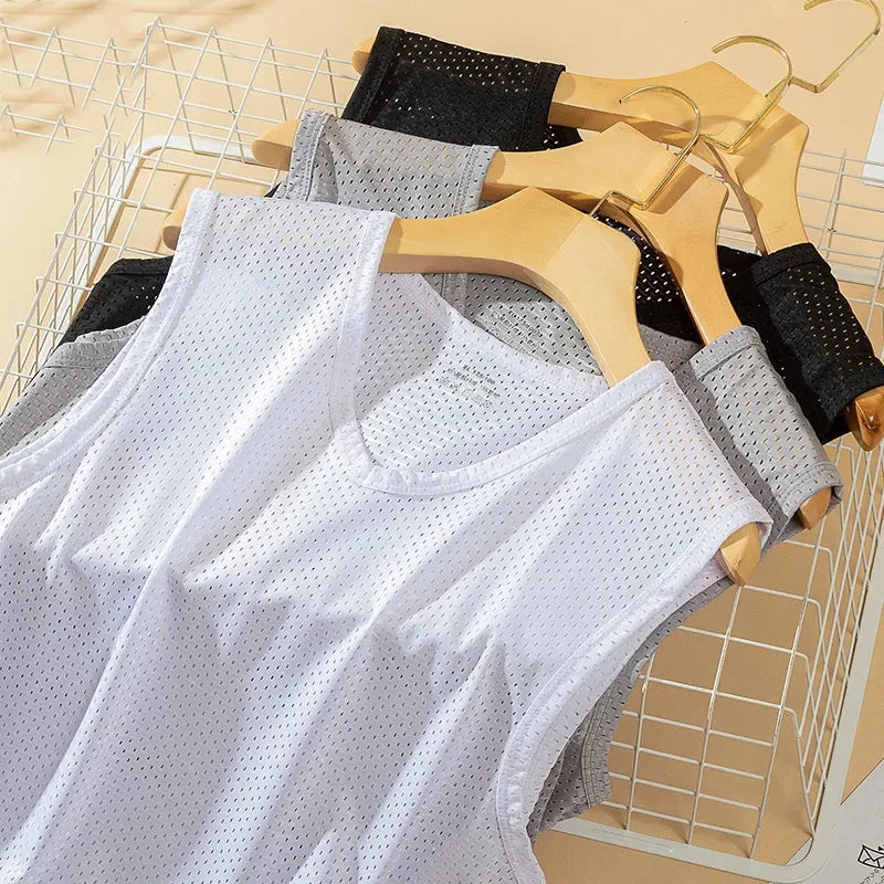 New Men Ice Silk Tops Vest Outer Wear Quick-Drying Mesh Hole Breathable Sleeveless T-Shirts Summer Cool Vest Beach Travel Tanks