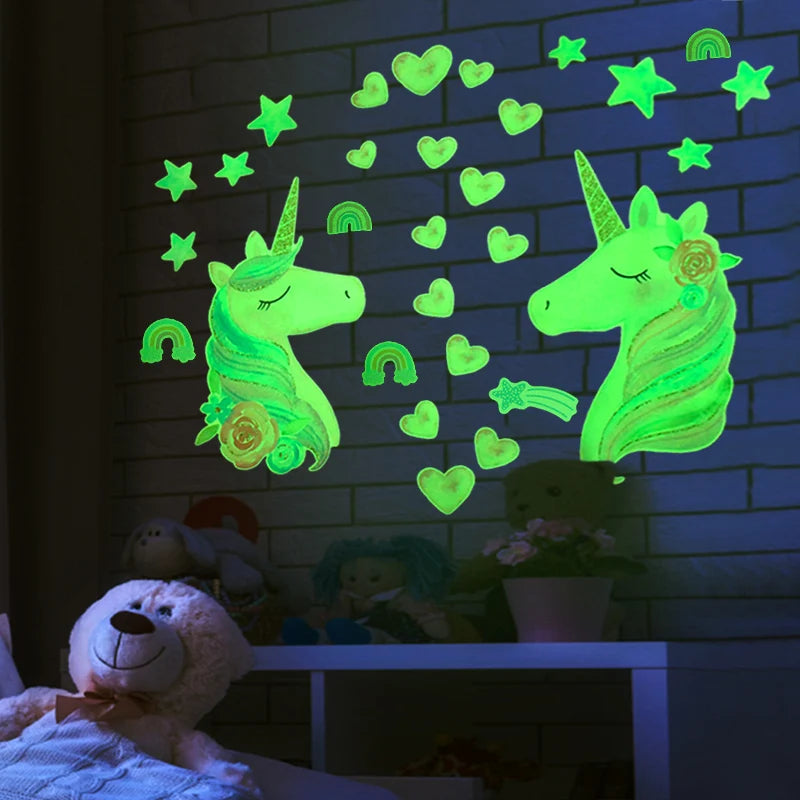 Autocollants muraux licorne lumineux, nuages ​​arc-en-ciel, étoiles fluorescentes, sparadrap muraux pour chambres d'enfants, décoration de maison, papier peint scintillant dans la nuit